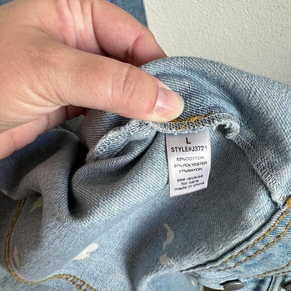 ACTIVE USA Denim Light Wash Distressed Paint Splatter Trashed Blue Jean Jacket L - Picture 6 of 6